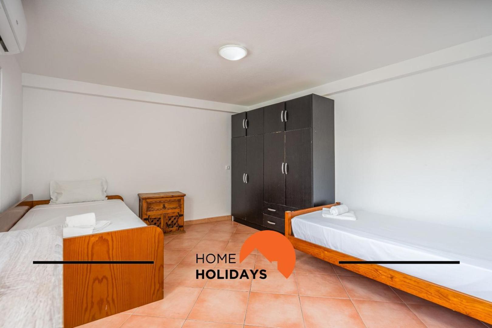 #278 Fonte Dos Leoes By Holidays Villa *